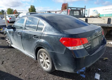 2010 Subaru Legacy 2.5I Premium z USA, uszkodzony, nr VIN 4S3BMBB61A3230253